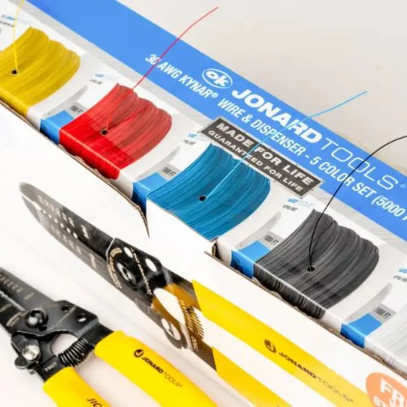30 AWG Kynar Wire and Dispenser Box R30-51000 (5000 Feet)