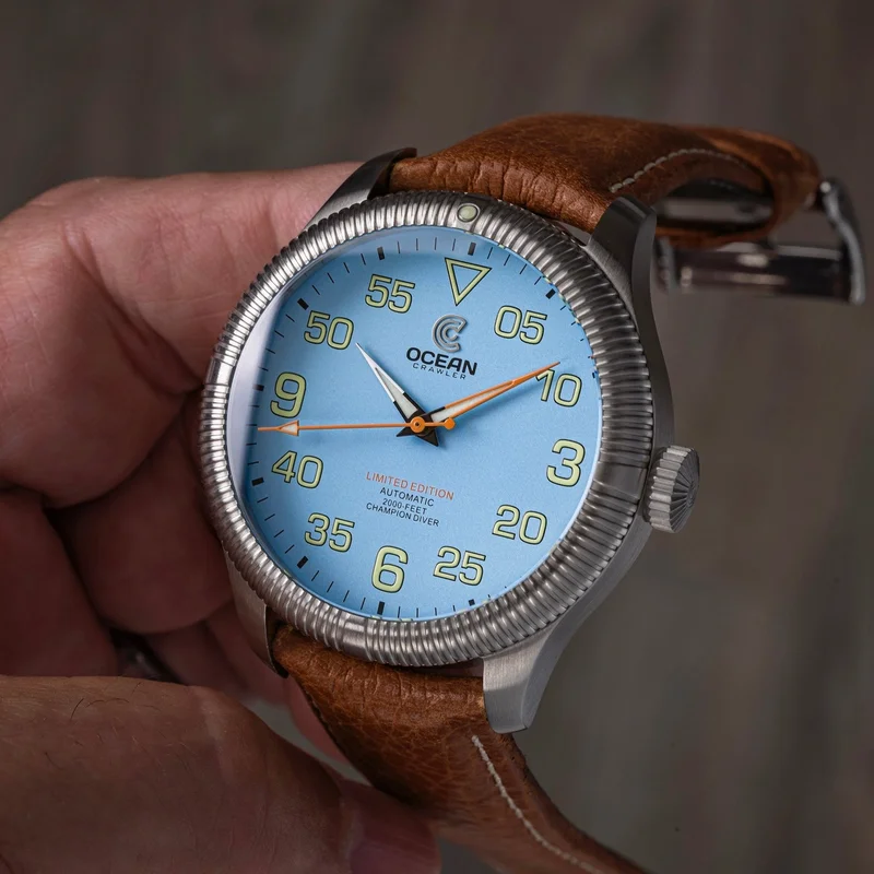 Champion Diver - Sample - Like New