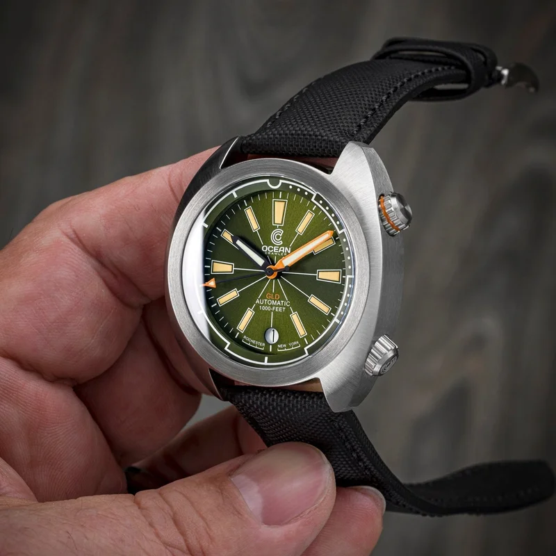 Great Lakes Diver V3 - Green - Sample - Like New