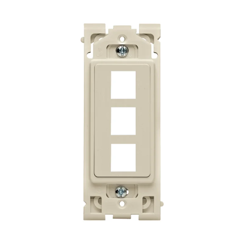 Leviton 3-Port Insert Navajo Sands RE640-NS3