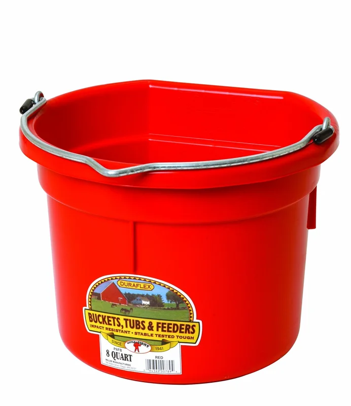 Little Giant Flat Back Plastic Bucket 8 Quart Red