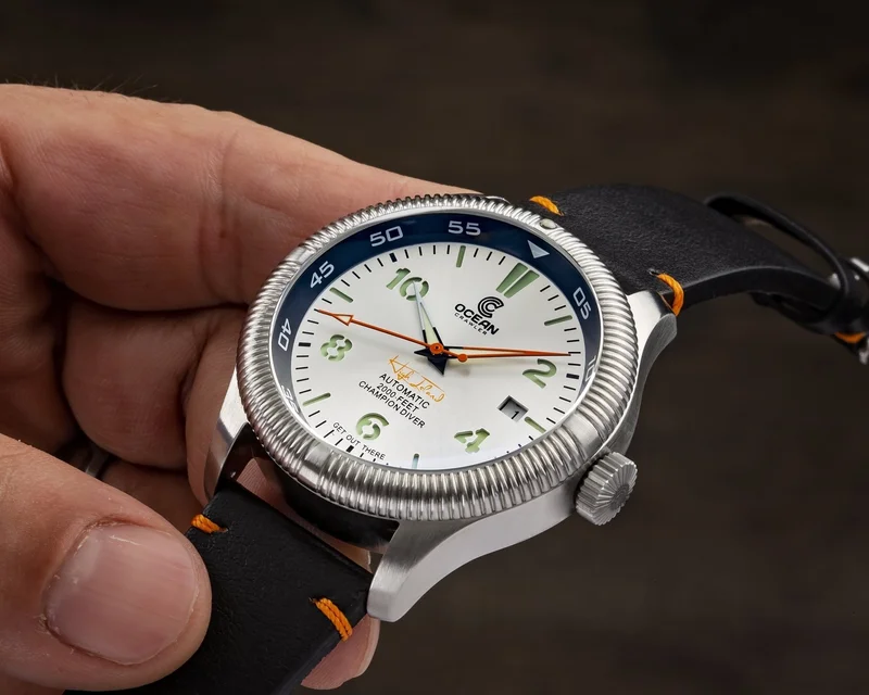 Ocean Crawler Champion Silver Sample - Floor Model
