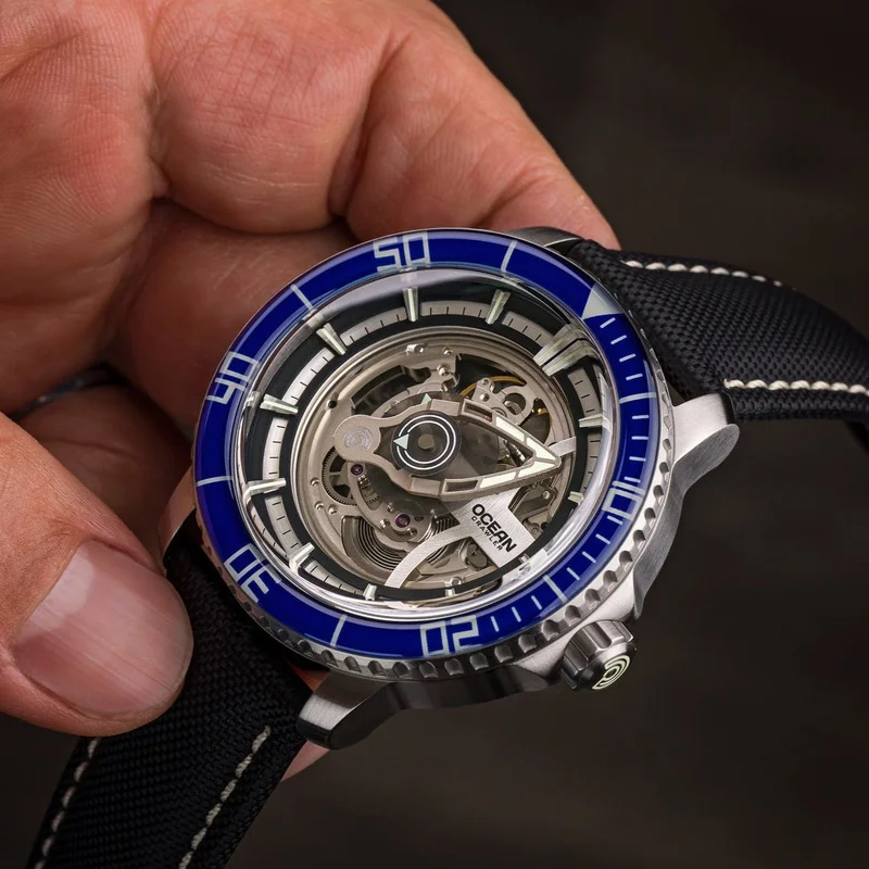 Ocean Crawler Mecha Diver - Prototype - Blue Bezel