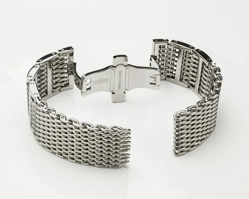 Ocean Crawler Shark Mesh Bracelet - 22mm